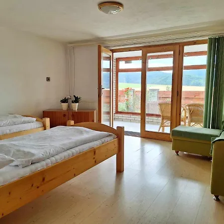 Apartman Pod Maliarkou Vychodna Exterior foto