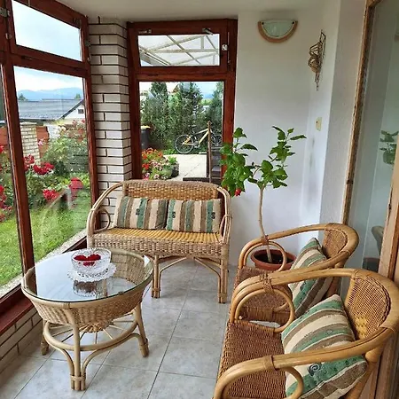Apartman Pod Maliarkou Vychodna Exterior foto